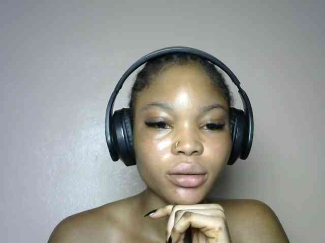 Sluttybitch1 webcam