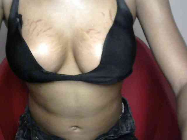Sluttybitch1 webcam