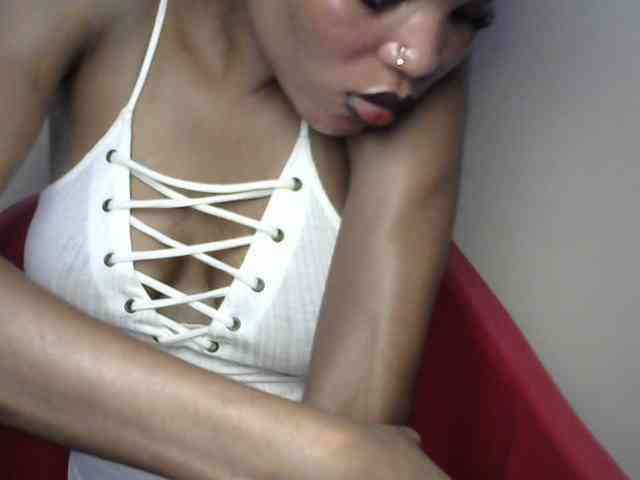 Sluttybitch1 webcam