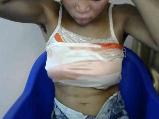 Sluttybitch1 webcam