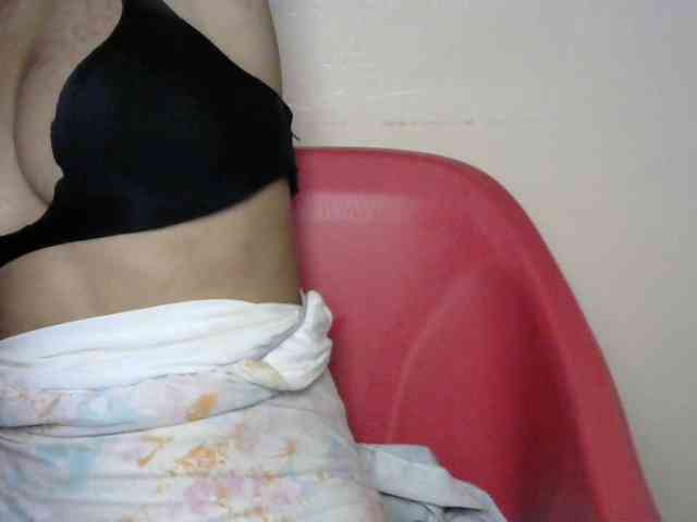 Sluttybitch1 webcam