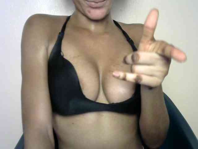 Sluttybitch1 webcam