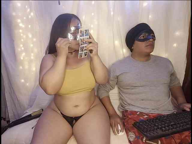 Carla-and-Ivan webcam