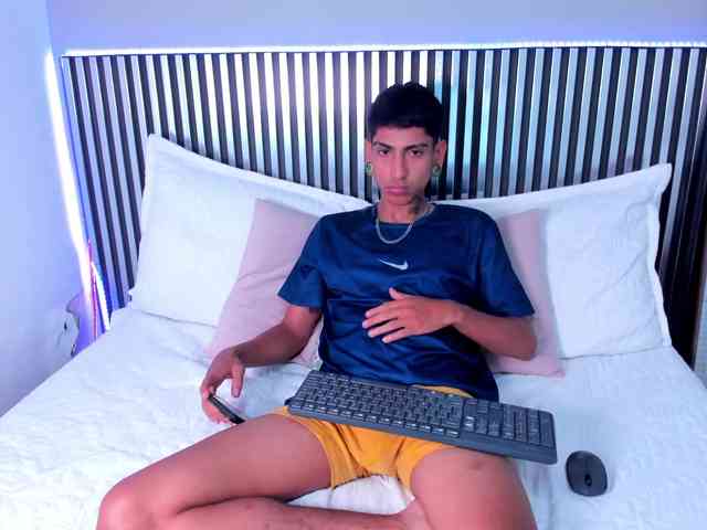 AlessandroBlake AlessandroBlake