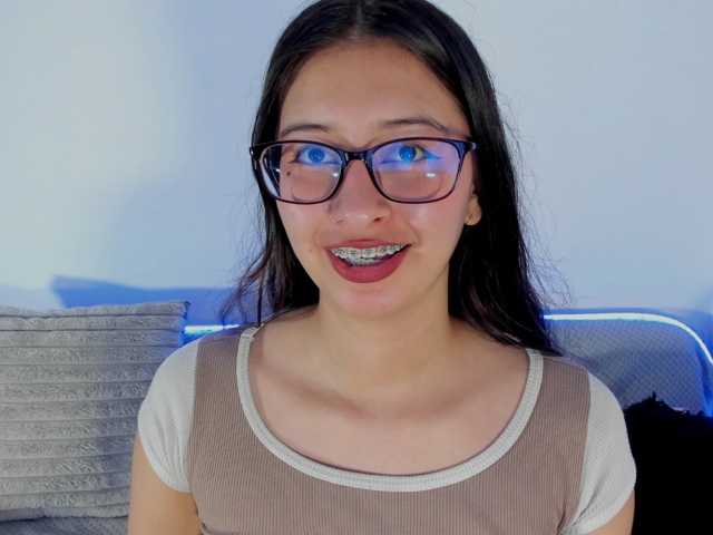 Katnislove live cam on BongaCams