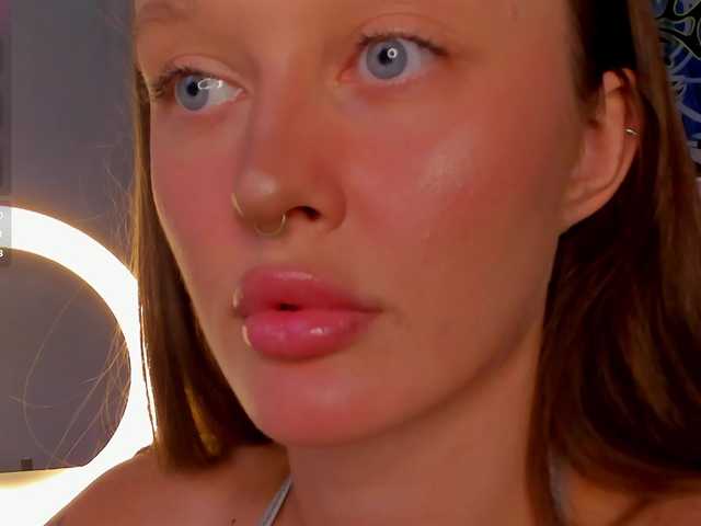 UliKop live cam on BongaCams
