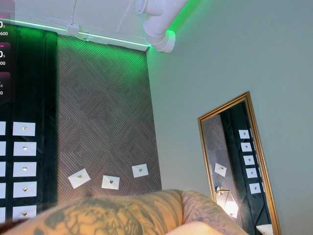 UliKop live cam on BongaCams