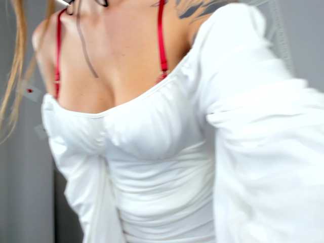 UliKop live cam on BongaCams