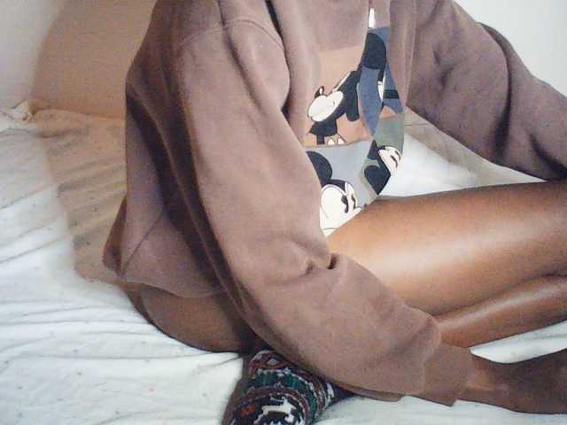 Suzyb live cam on BongaCams