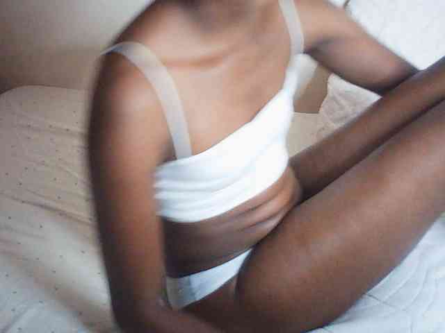 Model: Suzyb