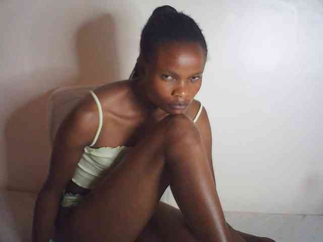 Model: Suzyb