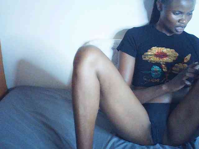 Suzyb webcam