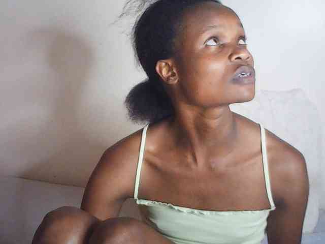 Model: Suzyb