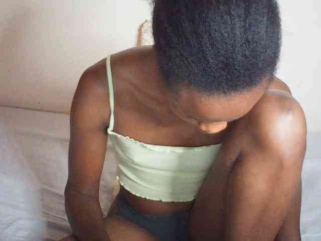 Model: Suzyb