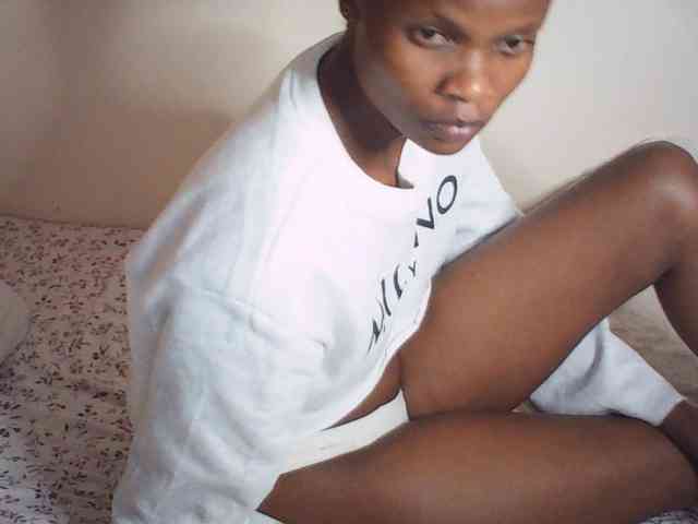 Model: Suzyb