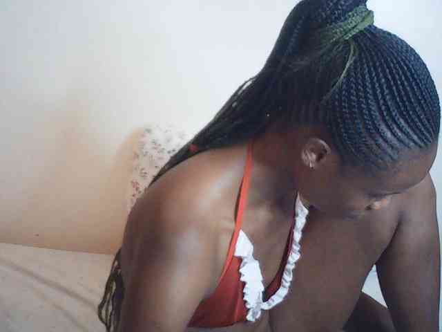 Model: Suzyb
