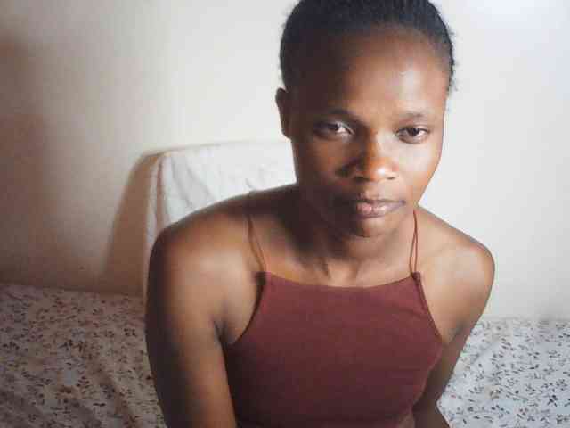 Model: Suzyb