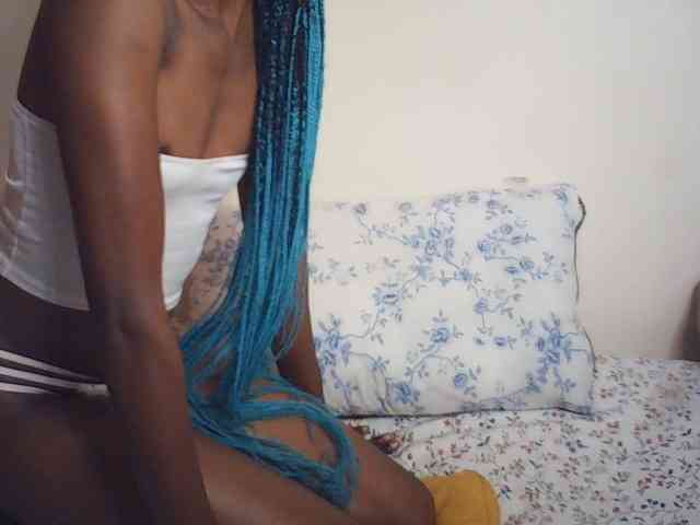 Suzyb webcam