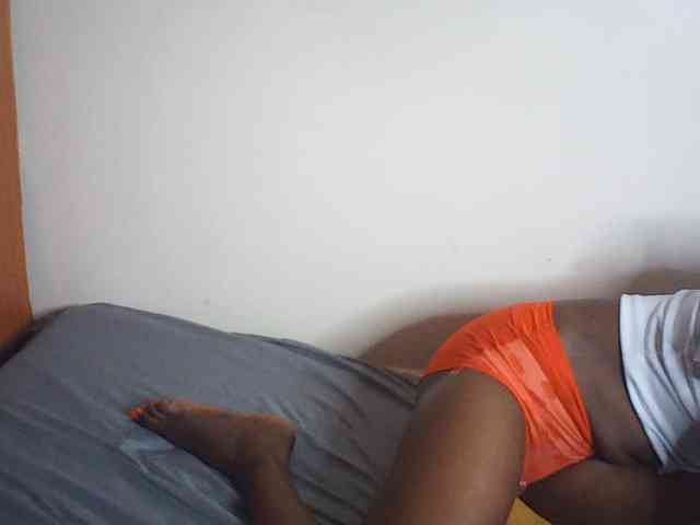 Model: Suzyb
