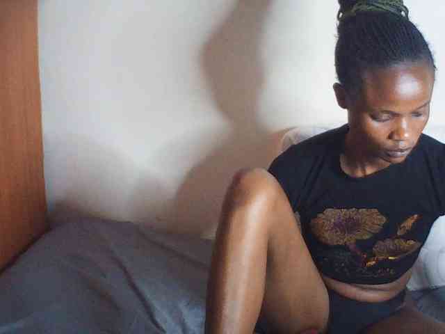 Model: Suzyb