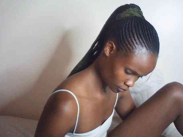 Model: Suzyb