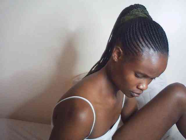 Model: Suzyb