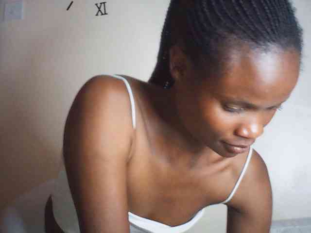 Model: Suzyb
