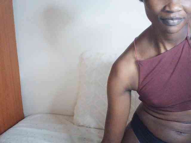 Suzyb webcam
