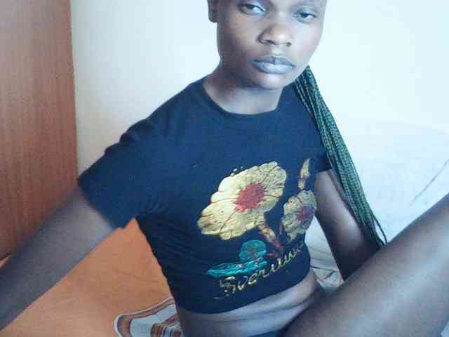 Model: Suzyb