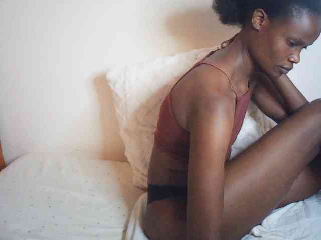 Suzyb webcam