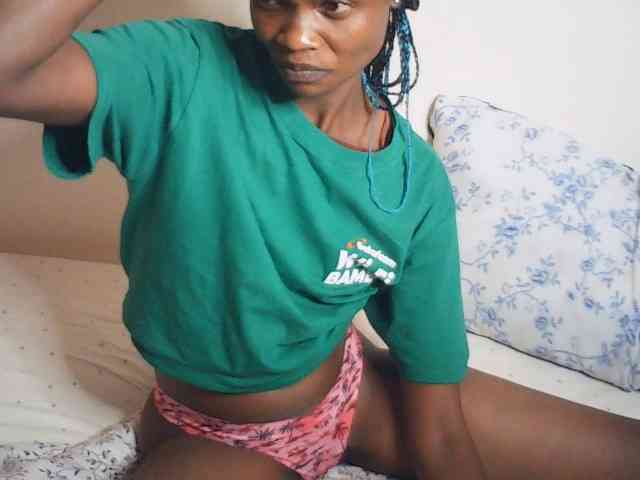 Suzyb webcam