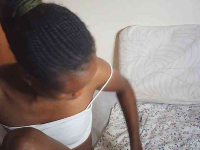 Suzyb webcam