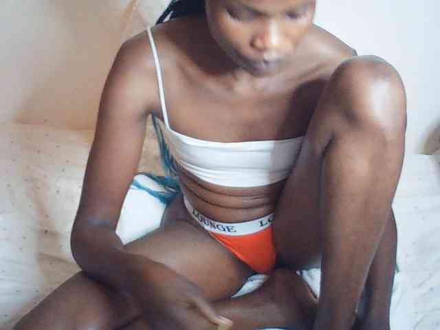 Suzyb webcam