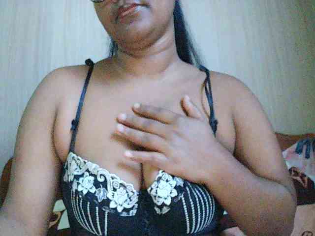 Lounahsexy webcam