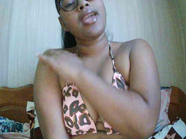 Lounahsexy webcam