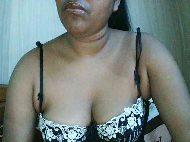 Lounahsexy webcam