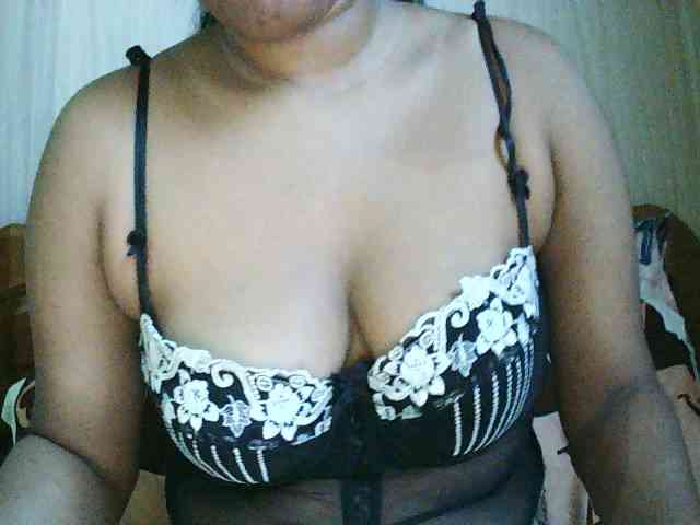 Lounahsexy webcam