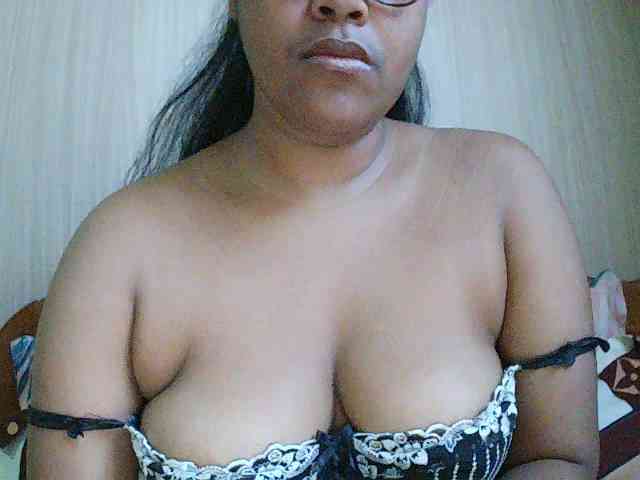 Lounahsexy webcam