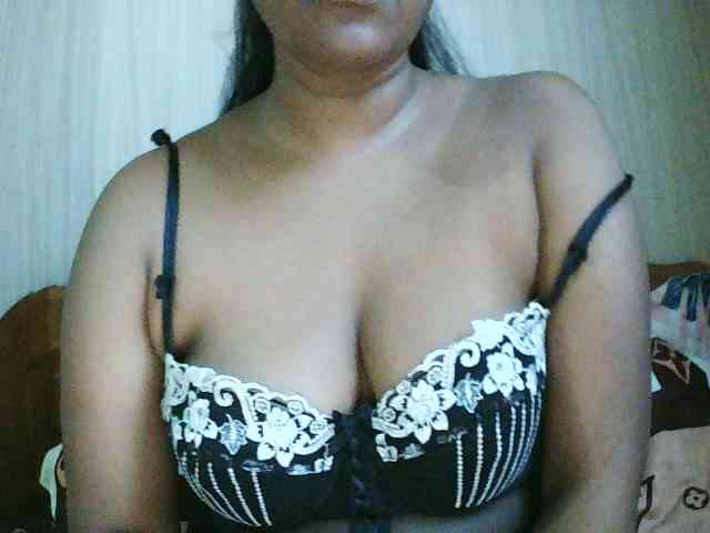 Lounahsexy webcam