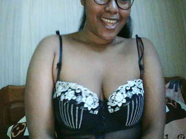 Lounahsexy webcam
