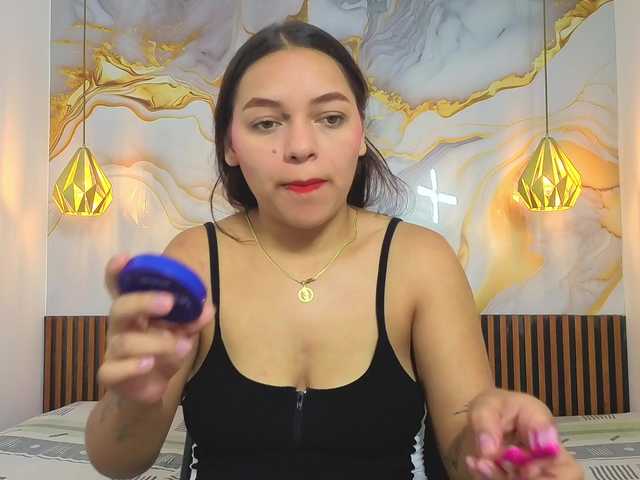 SamanthaLopez1 live cam on BongaCams