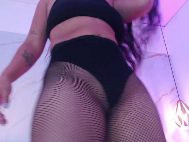 SamanthaLopez1 live cam on BongaCams