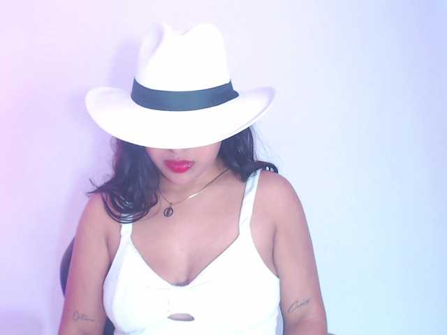 SamanthaLopez1 live cam on BongaCams