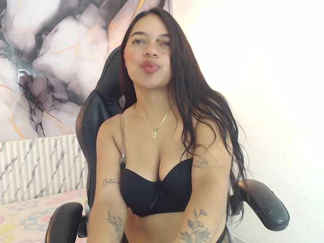 SamanthaLopez1 live cam on BongaCams