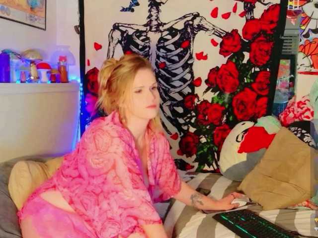 subSinderley, live now on BongaCams