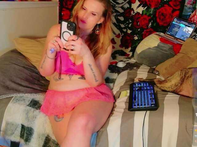subSinderley live cam preview