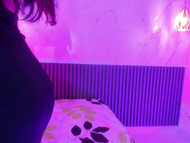 VanessaLune live cam on BongaCams
