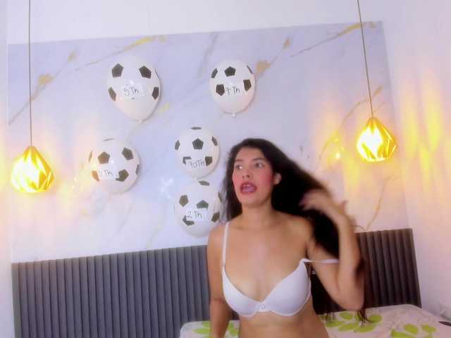 VanessaLune live cam on BongaCams