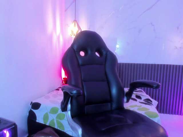 VanessaLune live cam on BongaCams