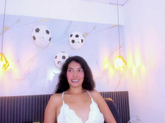 VanessaLune live cam on BongaCams